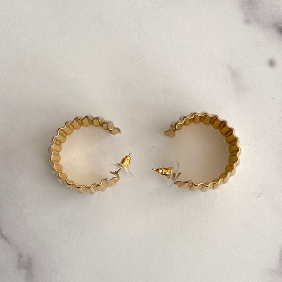 Accordion Hoops - Picture 2 of 2